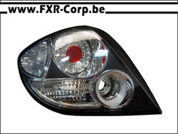 Hyundai Coupe 02 feux LED noir.jpg